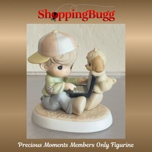 Precious Moments 2001 Members Only Figurine You're A Computie Cutie PM0012 (1566